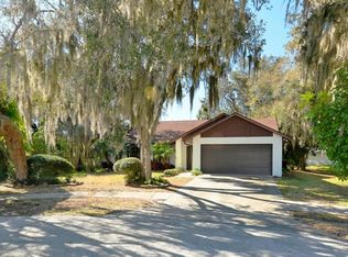 2522 W Scarlet Oak Ct, Sarasota, FL 34232