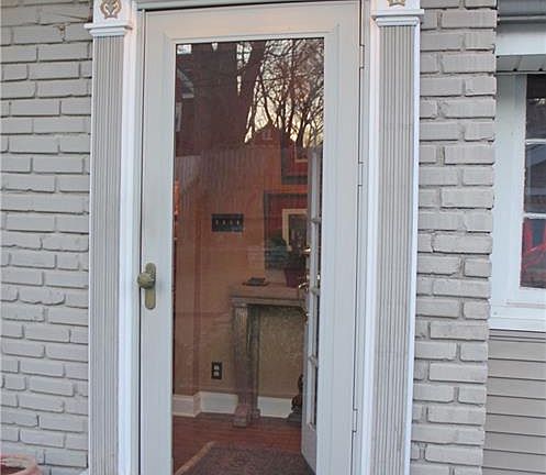 4th image of 4130 Mercier St