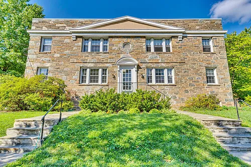 300 Commonwealth Ave #1 Photo 1