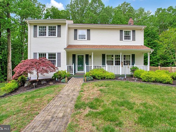 2nd image of 8428 Poplar Hill Dr