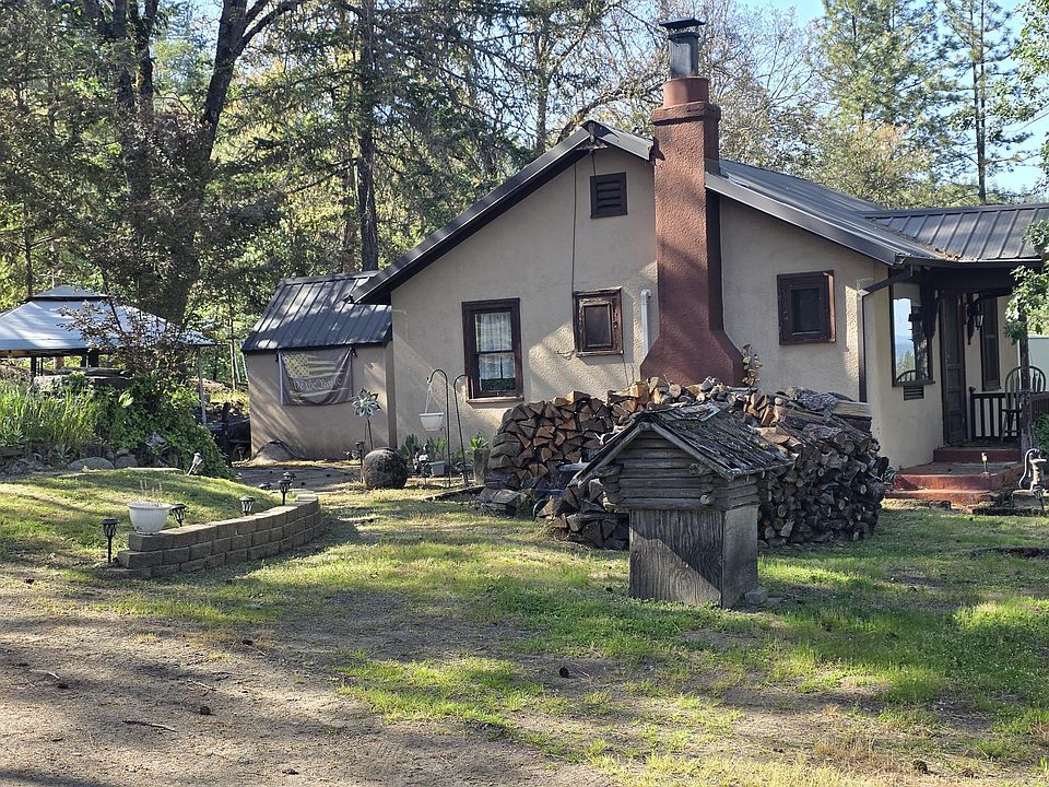 1st image of 2807 Old Military Rd