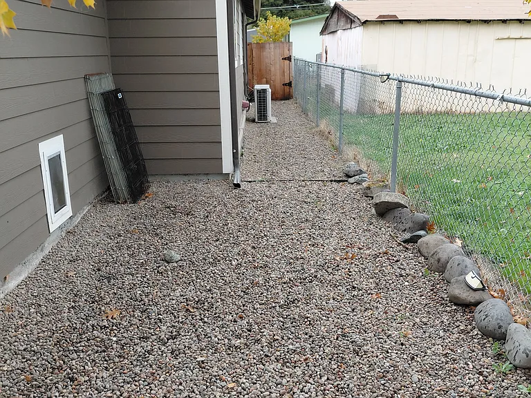 411 SW Westholm Ave — Photo 35
