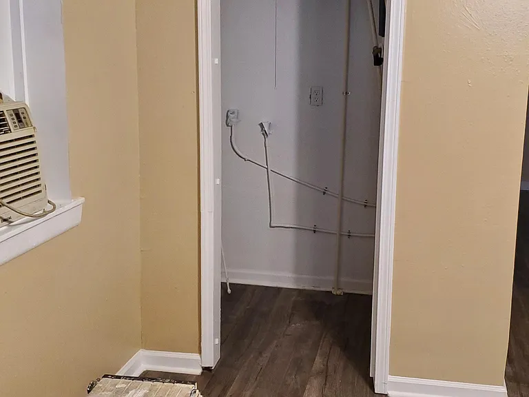 408 Rawls Ave — Photo 12