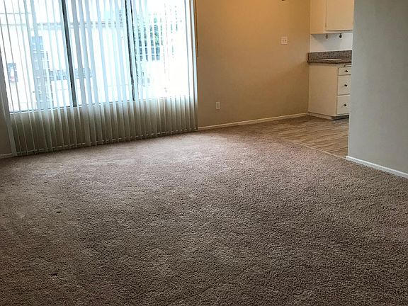 4th image of 1224 12th St APT 10