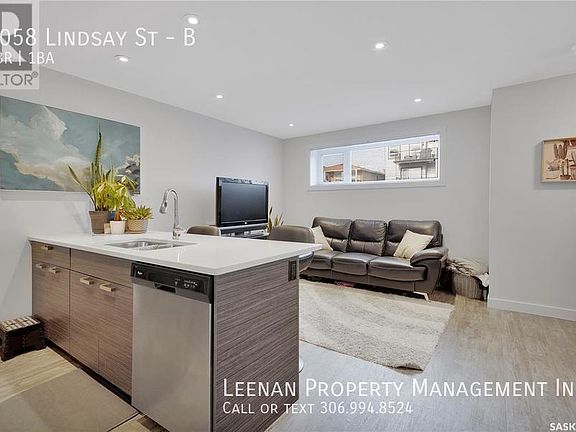 2nd image of 2058 Lindsay St #B