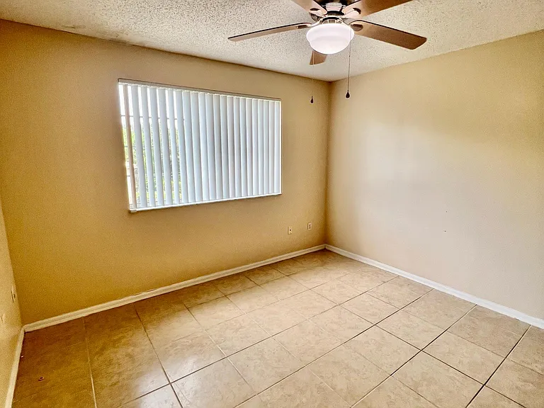 400 Crestwood Ct N #407 — Photo 14