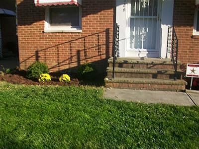 3rd image of 5529 Dalewood Ave