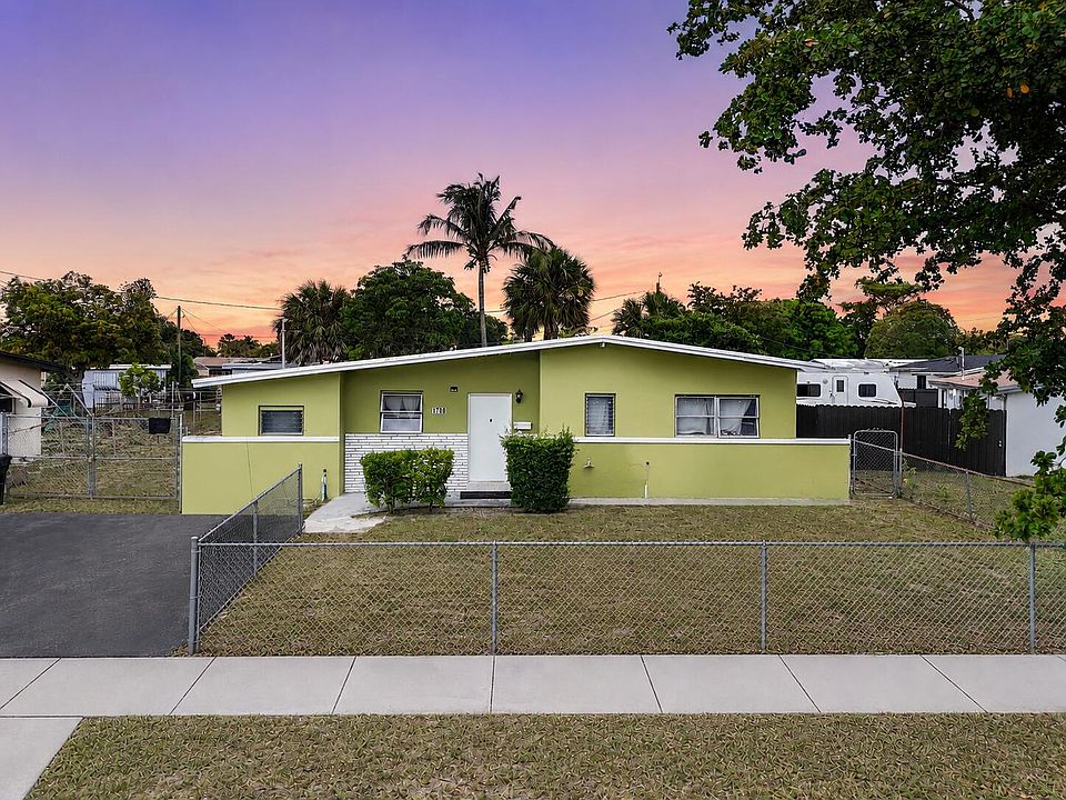 1st image of 1706 NW 26th Avenue