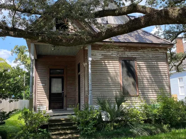 1212 New Saint Francis St, Mobile, AL 36604