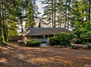 1336 Polnell Shores Dr, Oak Harbor, WA 98277