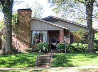 595 Country Club Ln, Memphis, TN 38111