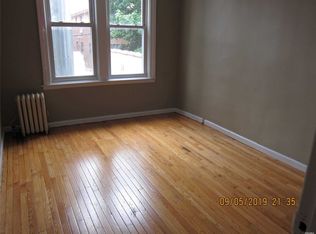 21165 Jamaica Ave, Queens Village, NY 11428