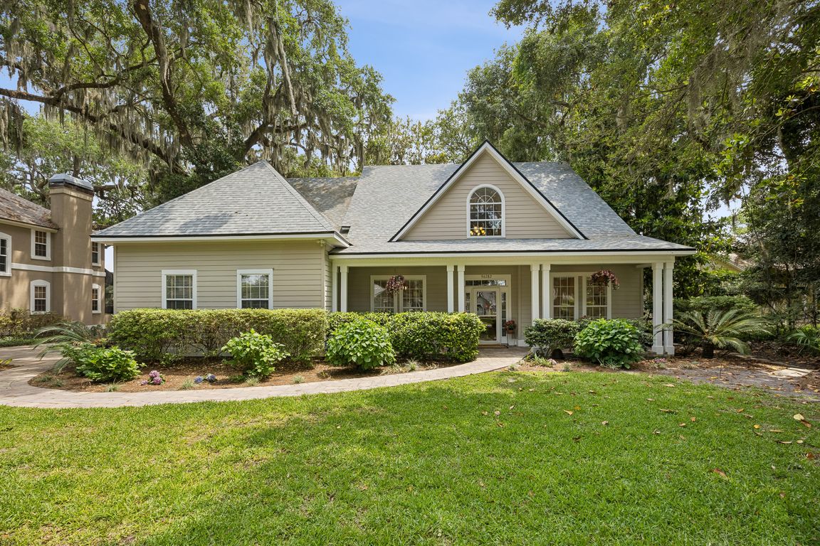 Welcome to 96282 Oyster Bay Dr