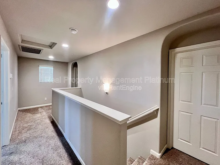 3682 Friendship Ln — Photo 10