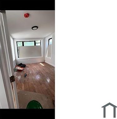 5th image of 1129 Boynton Ave #1