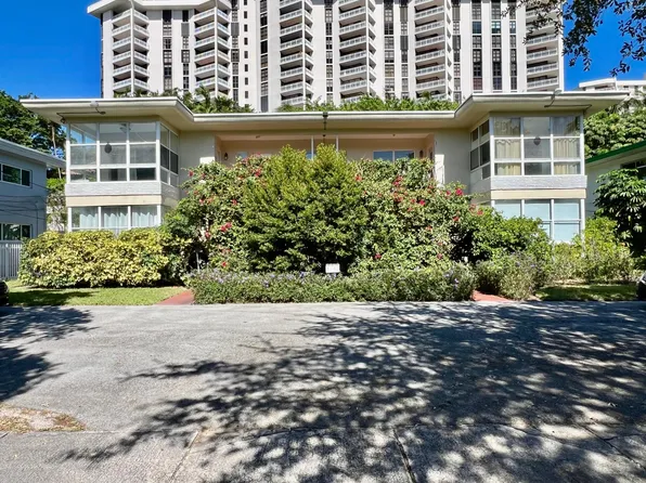 1345 NE 105th St APT 4, Miami Shores, FL 33138