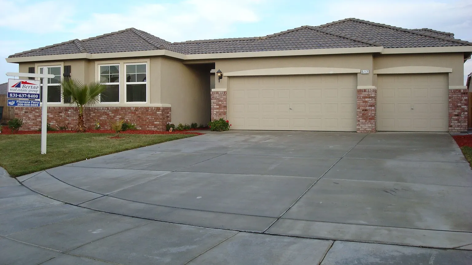 512 Milano Ct photo 1