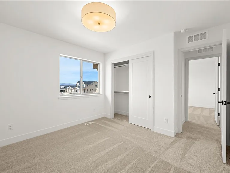 15 Snowcap Dr — Photo 17