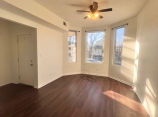 10401 S Ave N #1, Chicago, IL 60617