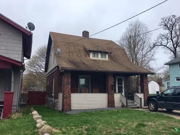 210 Hess Ave, Erie, PA 16507