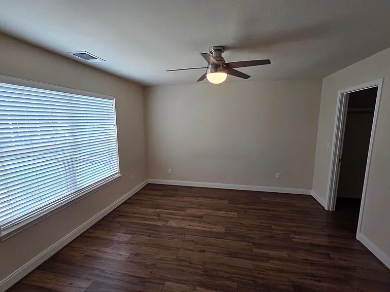 1004 E Hill St #B — Photo 8