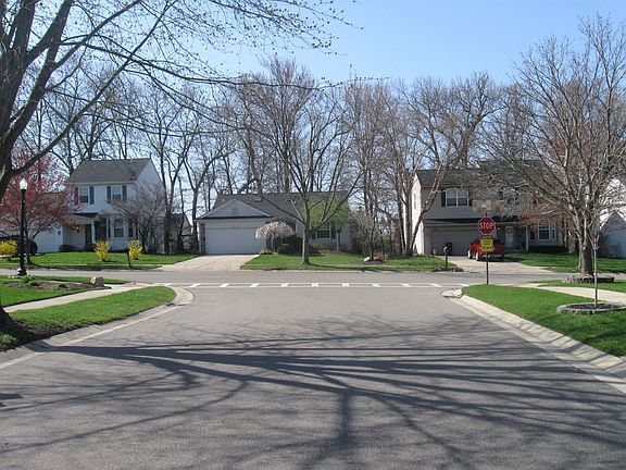5th image of 1613 Dartmoor Dr #57