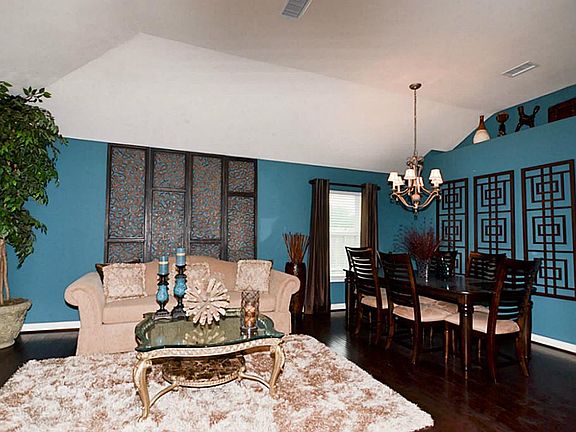 4th image of 18235 Mayfield Meadow Ln