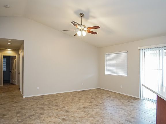 5th image of 2602 Tropical Sands Ave