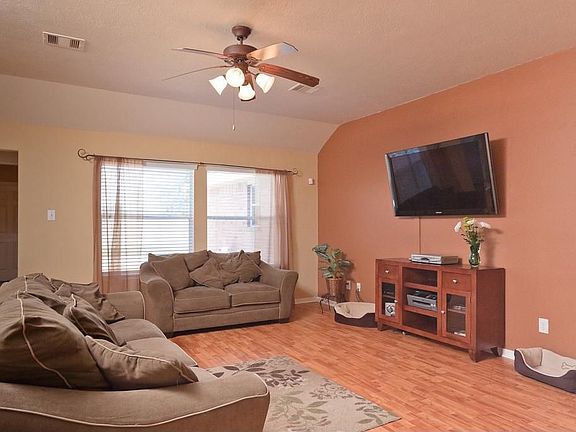 Mount stays, so this room is ready for your TV