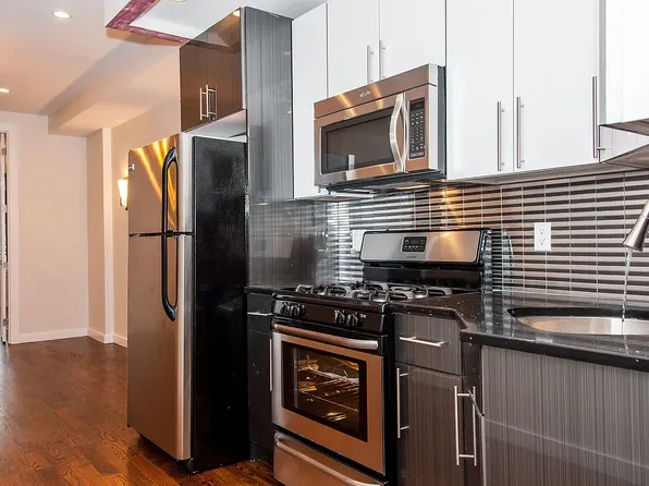 26 Richardson Street image 1 of 17
