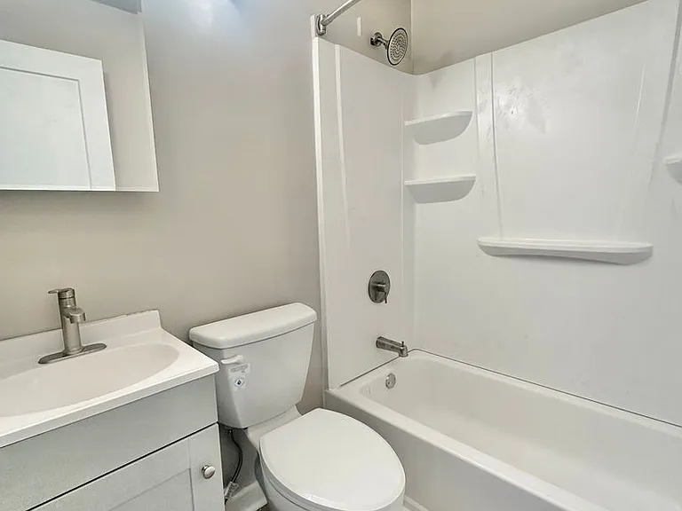 94 Dutch Mill Ct #A — Photo 6