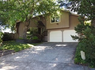 2405 Hawkins Ln, Eugene, OR