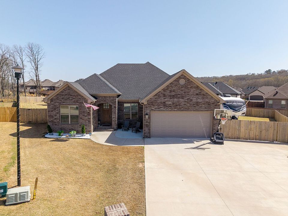 1st image of 9857 Willow Brook Dr