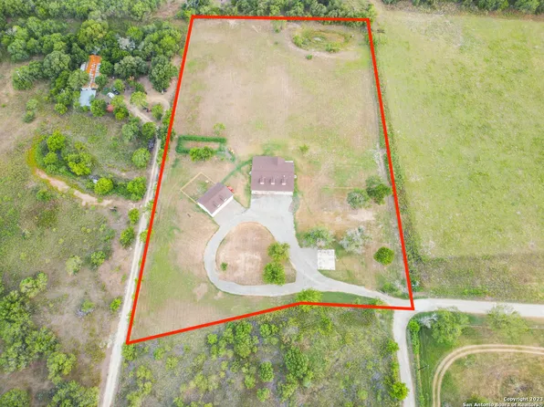 2210 S FM 1518 #8, St.Hedwig, TX 78152