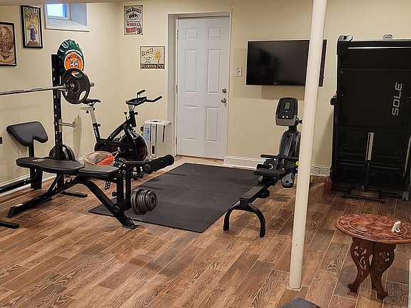 Basement with egress 