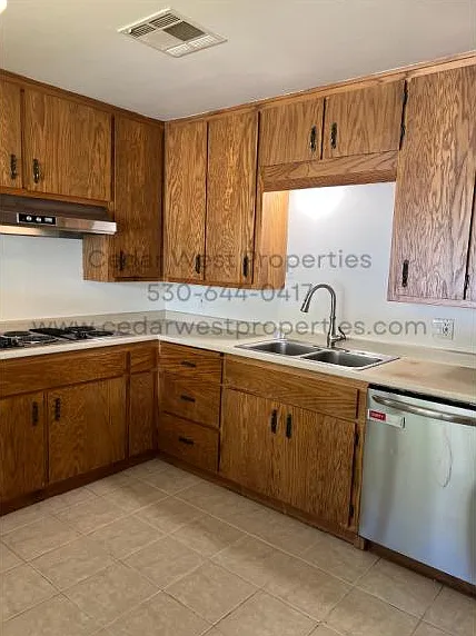 3178 Cedar Ravine Rd — Photo 9