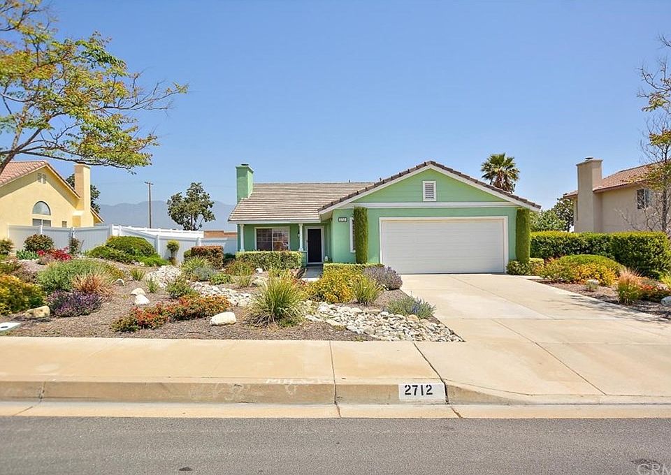2nd image of 2712 W Sunny View Dr