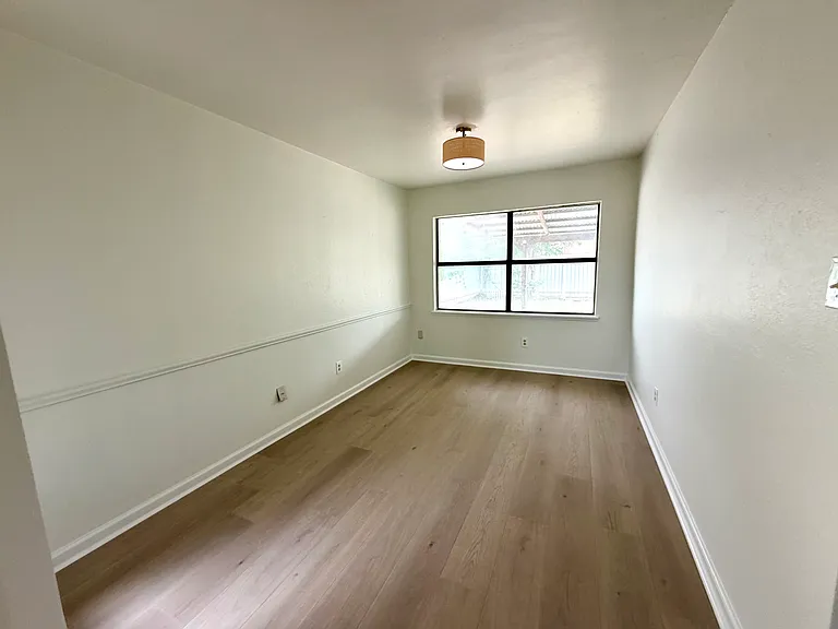 5221 Reed Dr — Photo 12