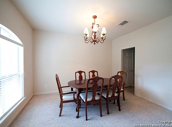 4th image of 8907 Whitney Cir