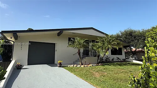 10751 SW 48th St Photo 1