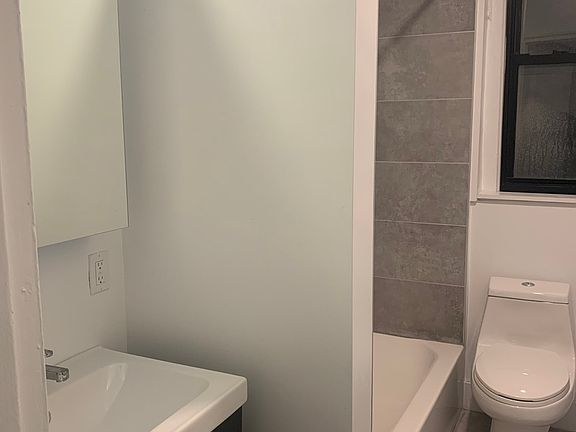 3rd image of 200 Haven Ave #E6