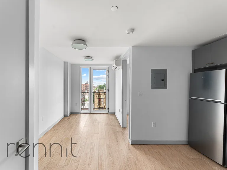 2809 Clarendon Rd #623 — Photo 3