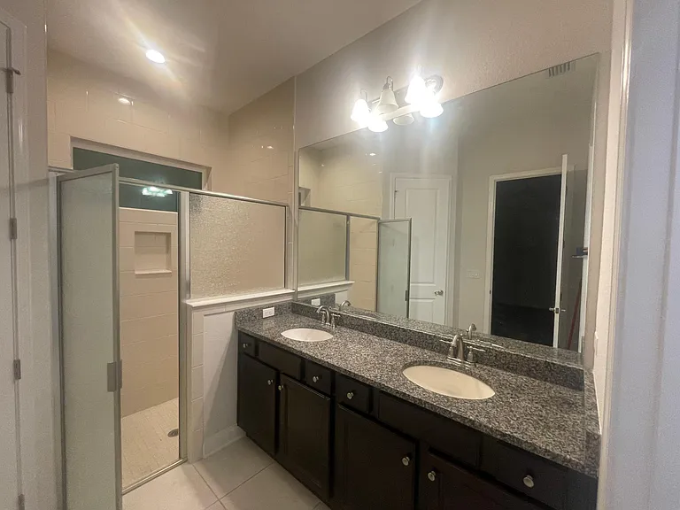 2489 Caprera Cir — Photo 15