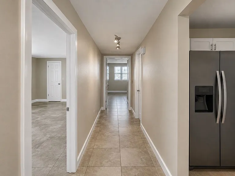 3711 Redwood Dr — Photo 8
