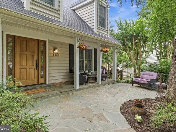 9102 Blue Jug Lndg, Burke, VA 22015