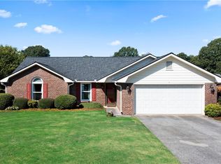 6 Cotton Bnd, Cartersville, GA 30120