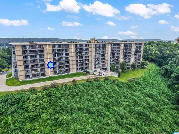 1300 Beacon Pkwy E Unit 409, Birmingham, AL 35209