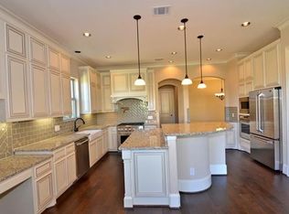 15088 Dorothy Dr, Lakeway, TX 78734