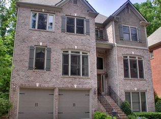 1025 Manorwood Ct, Sandy Springs, GA 30328