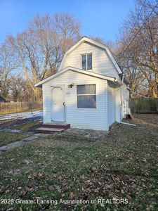 1731 Lyons Ave, Lansing, MI, 48910
